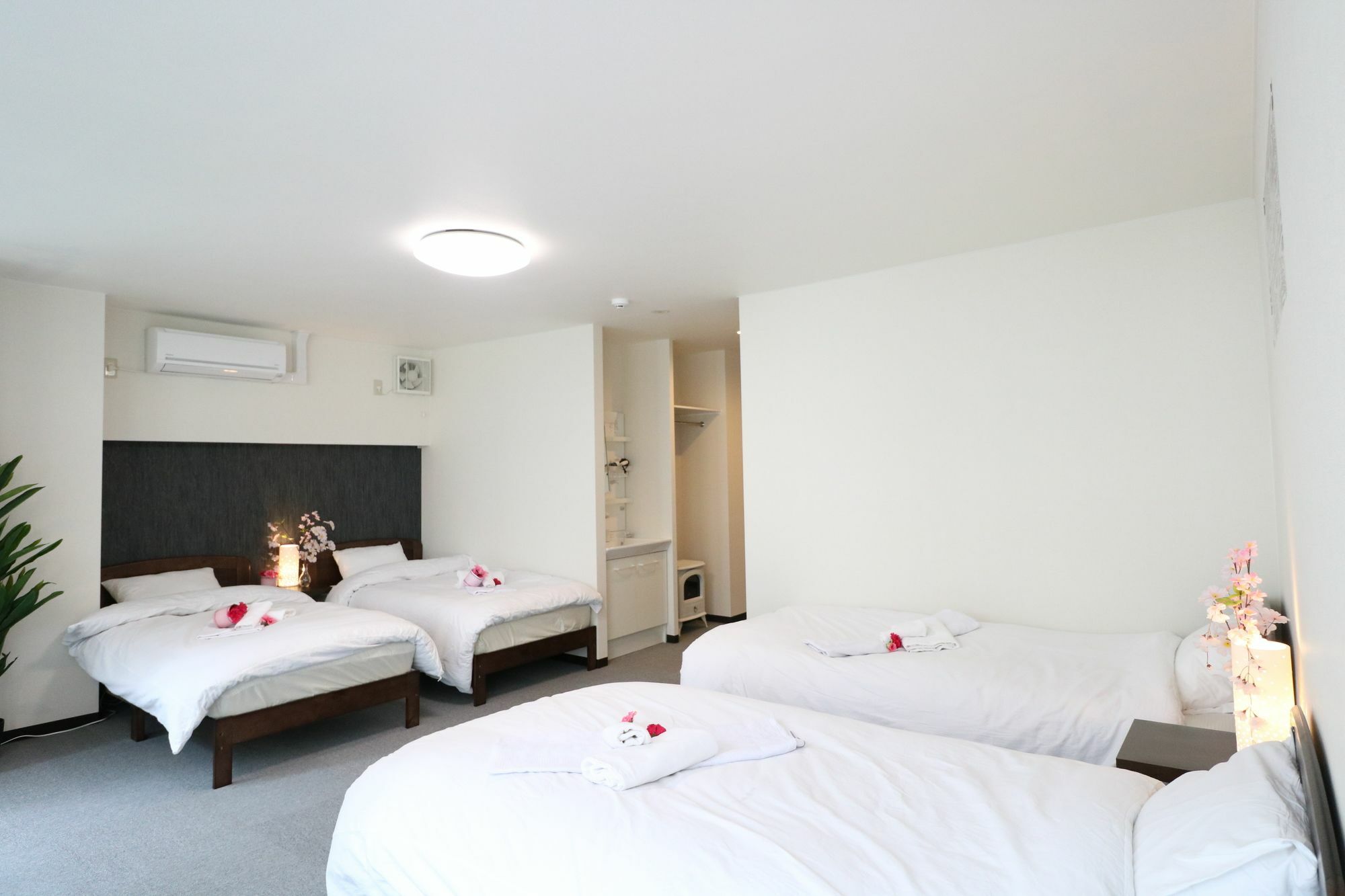 Sakuragawa Riverside Hotel Осака Екстериор снимка